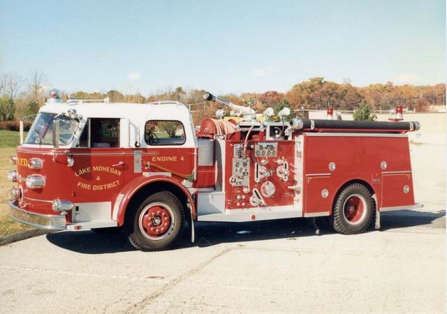 Eng. 253: 1966 American La France Pumper